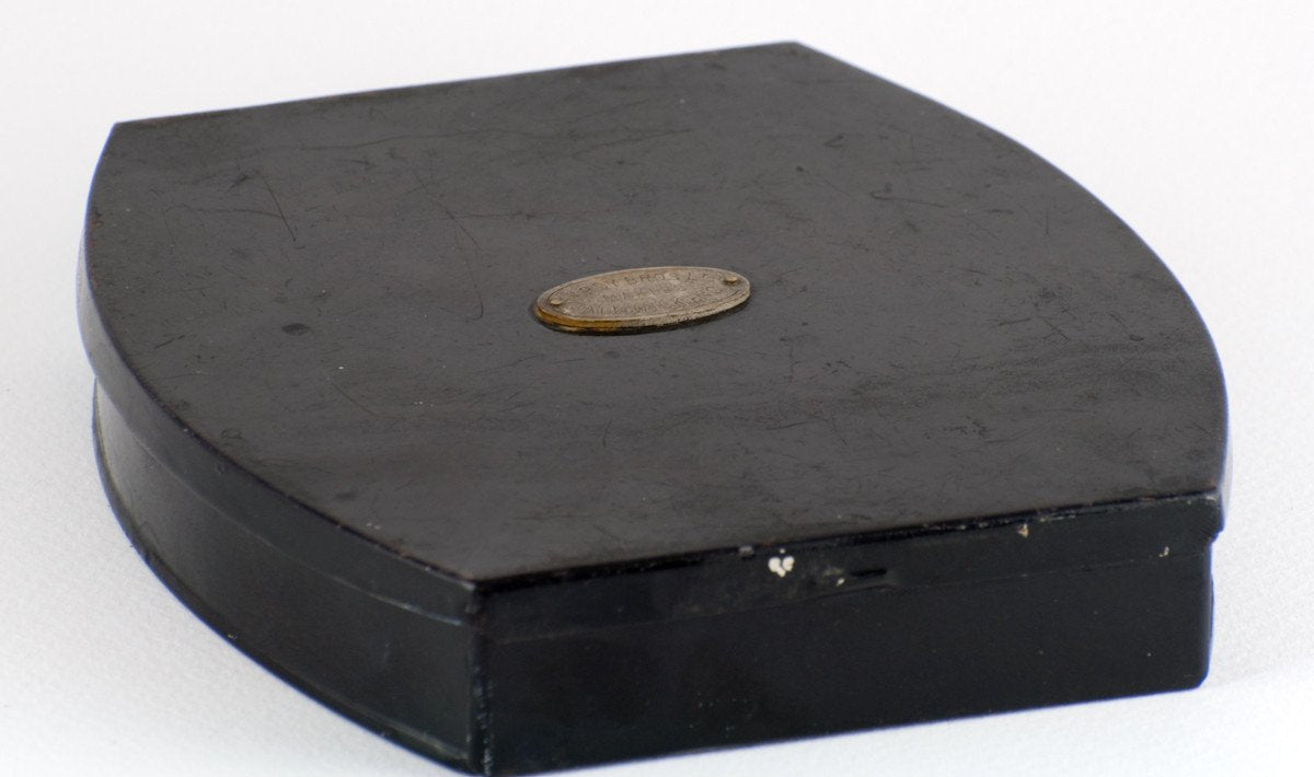 Hardy Bros. Japanned Cast Case 