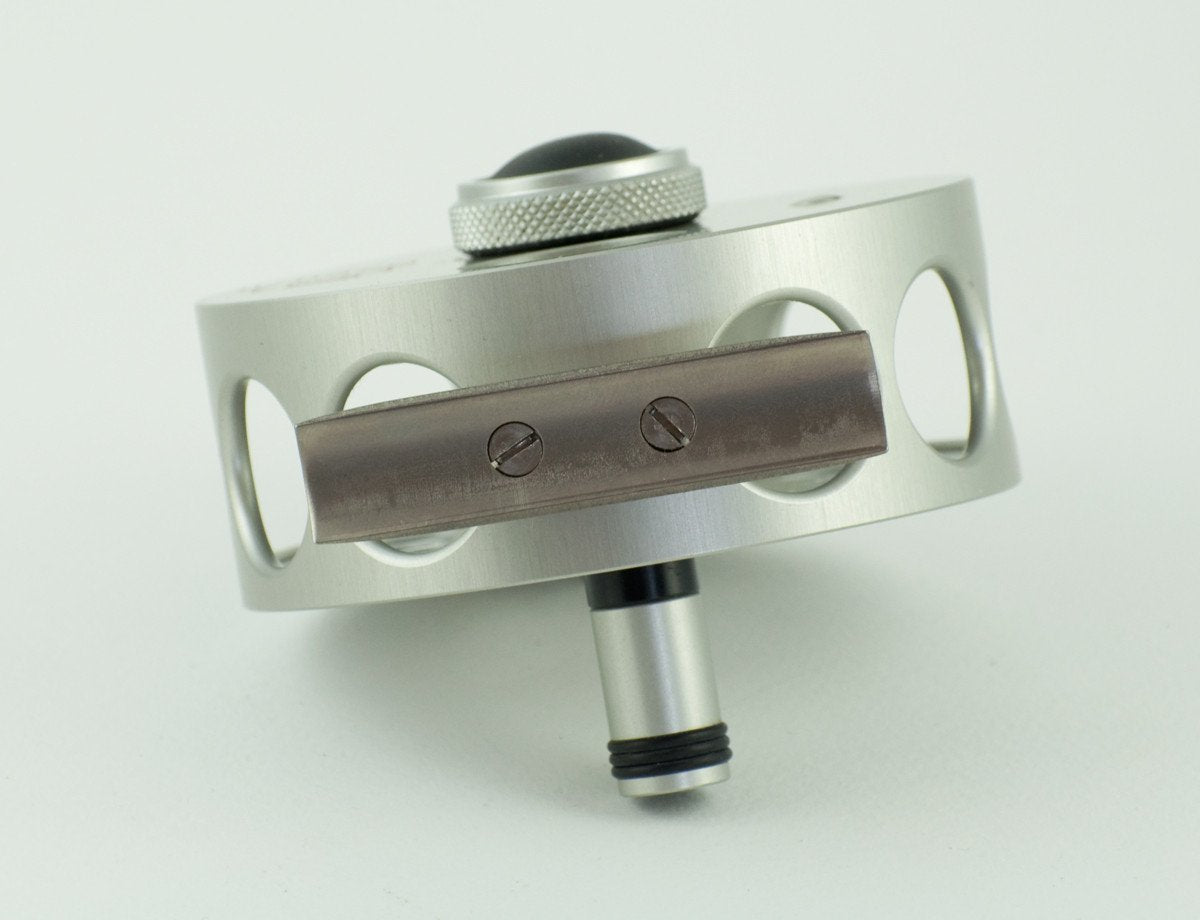 Ari 't Hart Mach II silver fly reel - mint