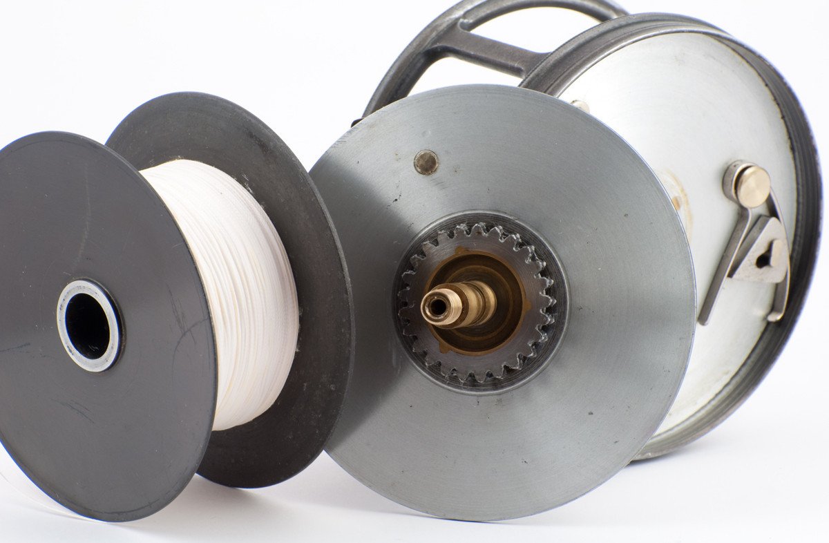 Hardy Perfect 4" Dup MKII check fly reel - white handle