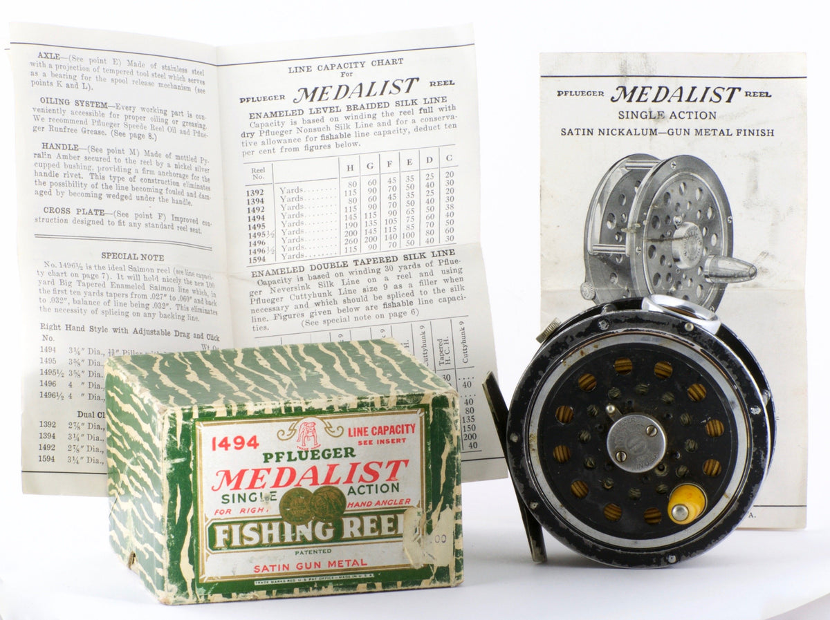 Pflueger Medalist 1494 w/ Box