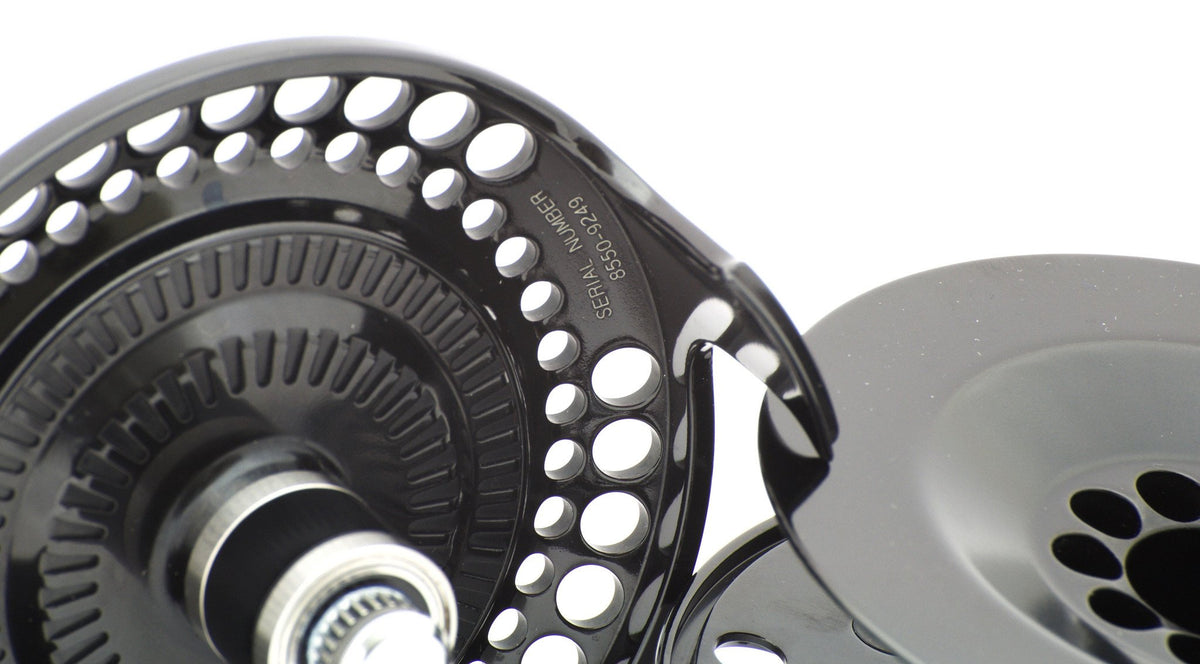 Charlton 8550C Fly Reel (w/Spey spool) - LHW Mint!