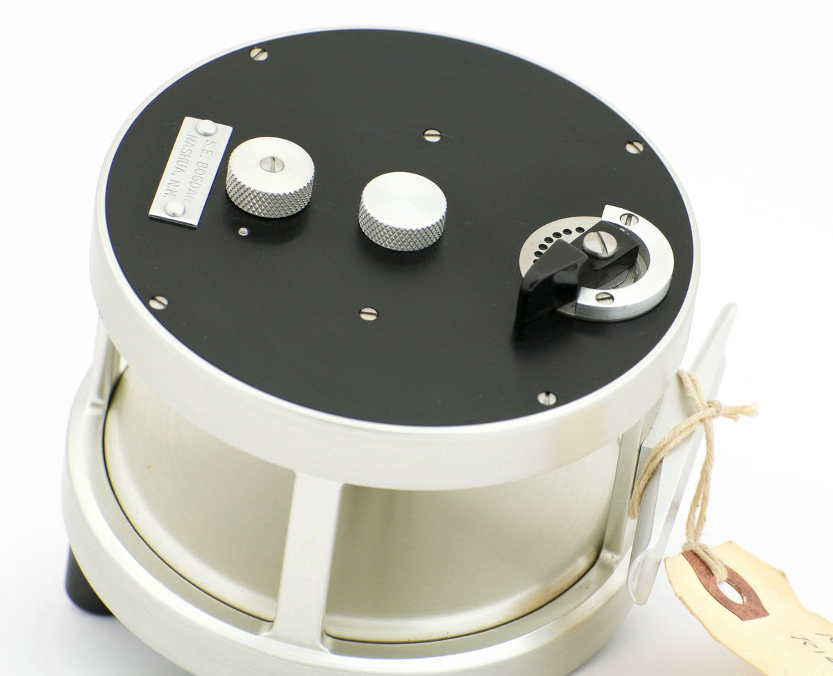 Bogdan Model 400 Fly Reel - RHW