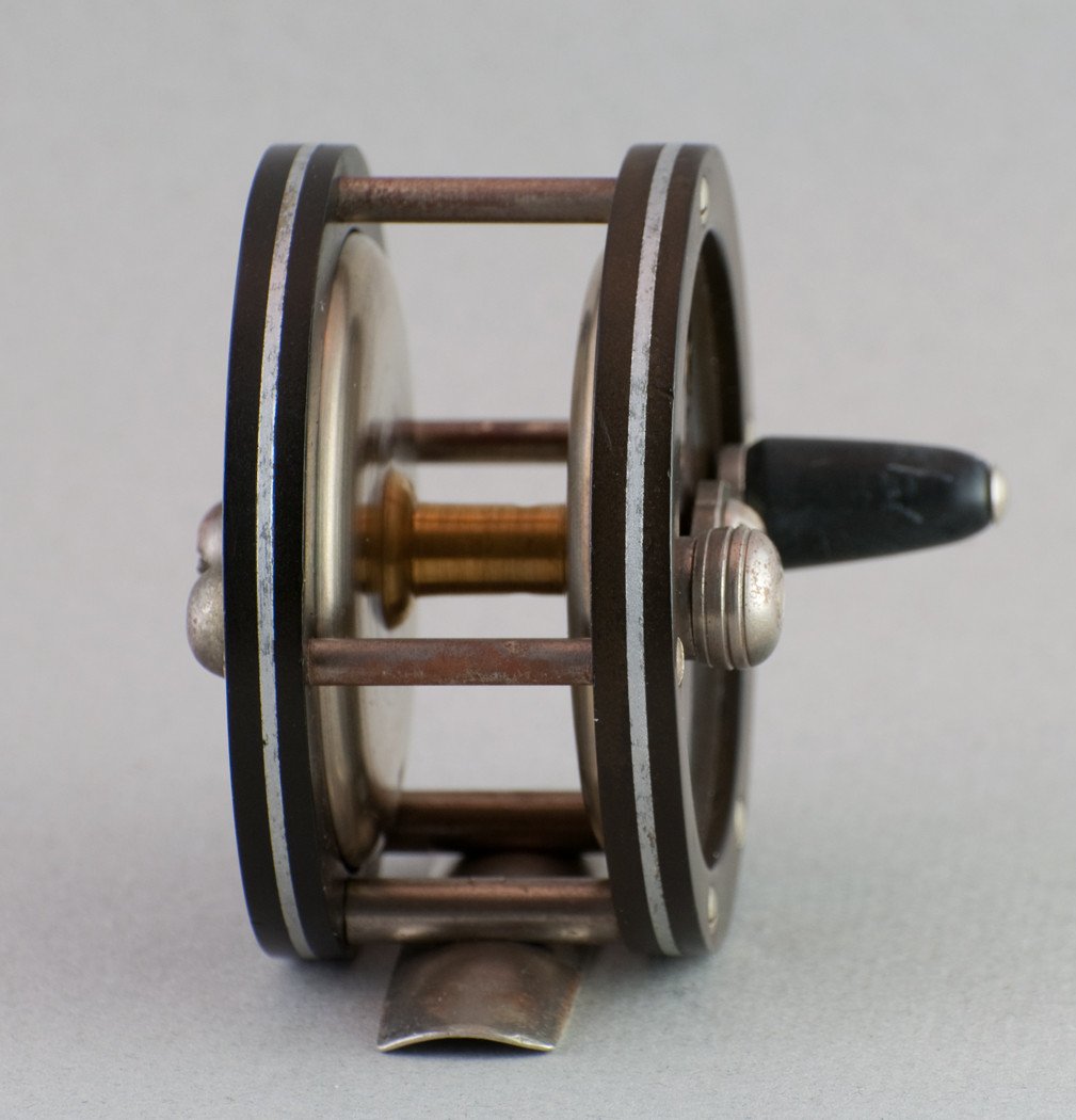 Pflueger Golden West Fly Reel - 60 yd