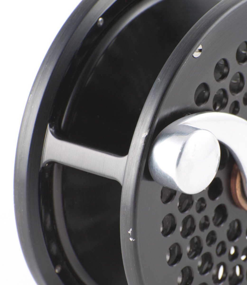 Bogdan Large Trout Fly Reel - ALL BLACK - LHW