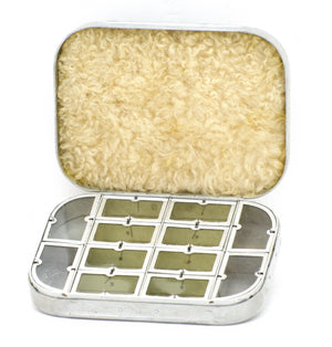 Wheatley Fly Box - 12 Lidded Compartments 