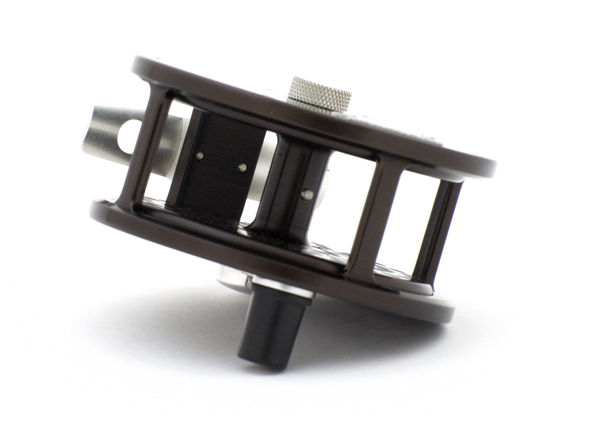 Bogdan Large Steelhead - All Black