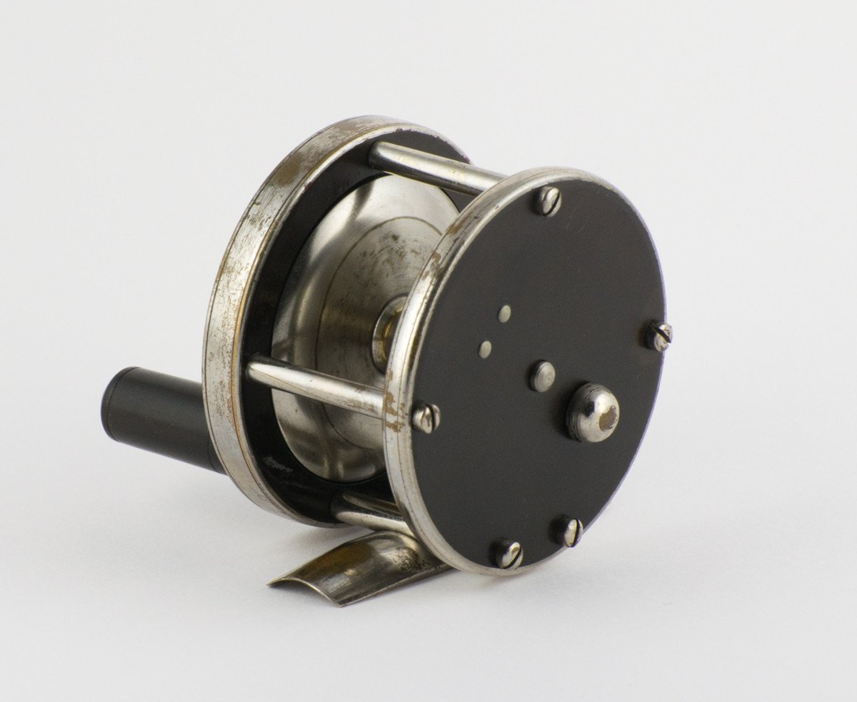 Julius Vom Hofe Size 3 1/2 Fly Reel