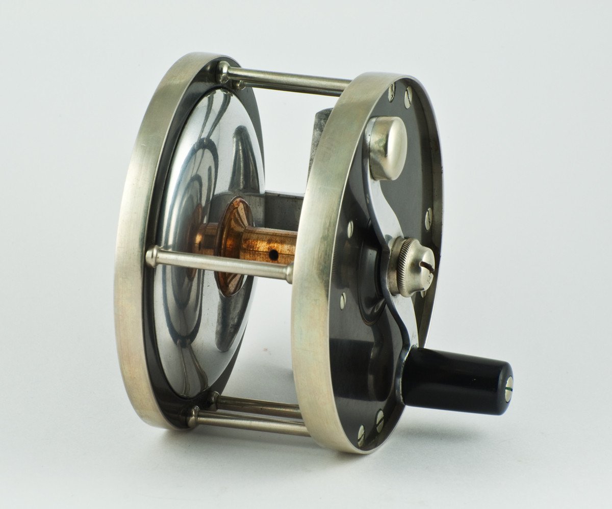 Edward Vom Hofe Model 423 Restigouche 3/0 Fly Reel