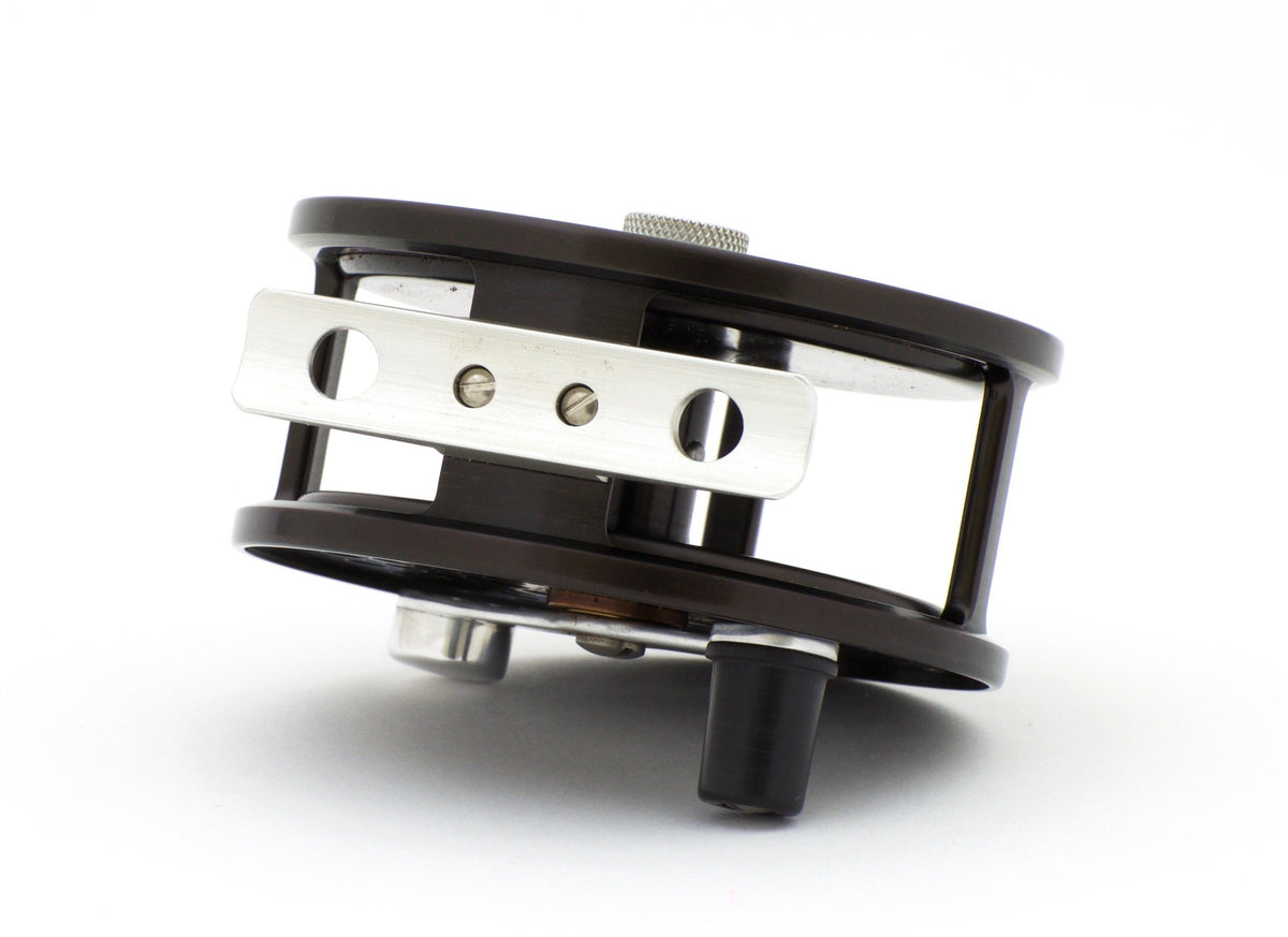 Bogdan Large Steelhead - All Black