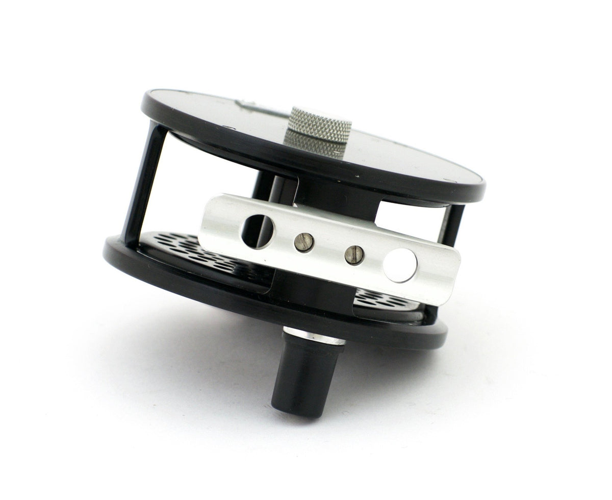 Bogdan Steelhead Fly Reel - All Black w/ Palming Rim