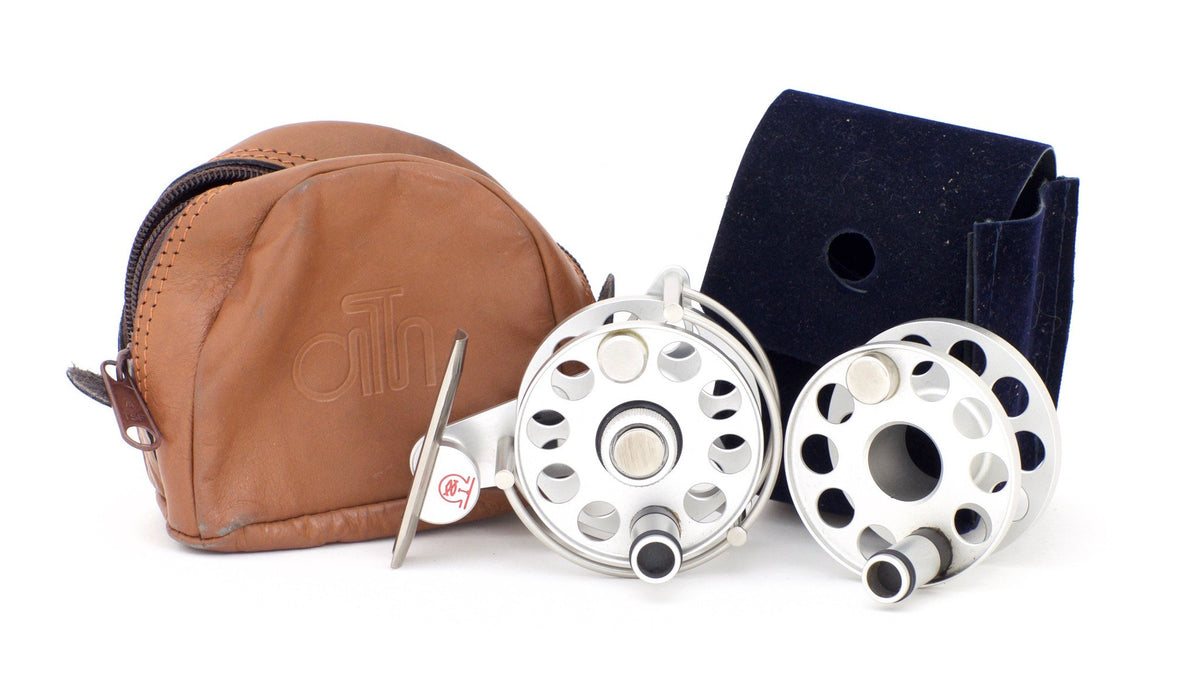 Ari 't Hart Ari I Fly Reel and Spare Spool