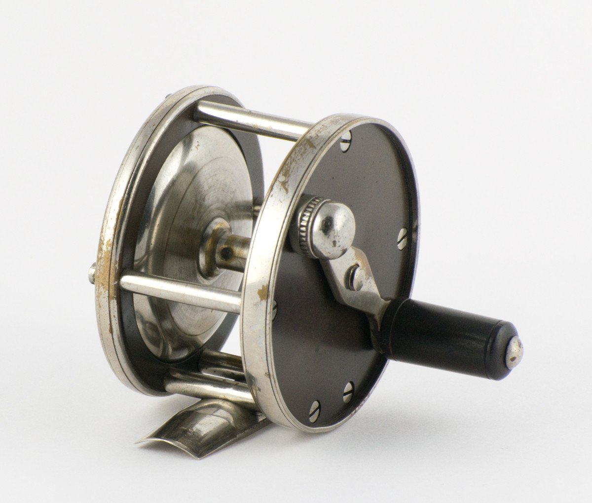 Julius Vom Hofe -- Size 3 1/2 Fly Reel