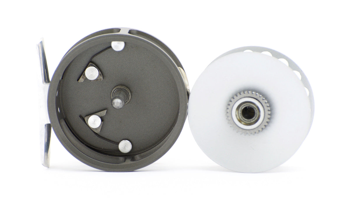 Hardy Flyweight Fly Reel