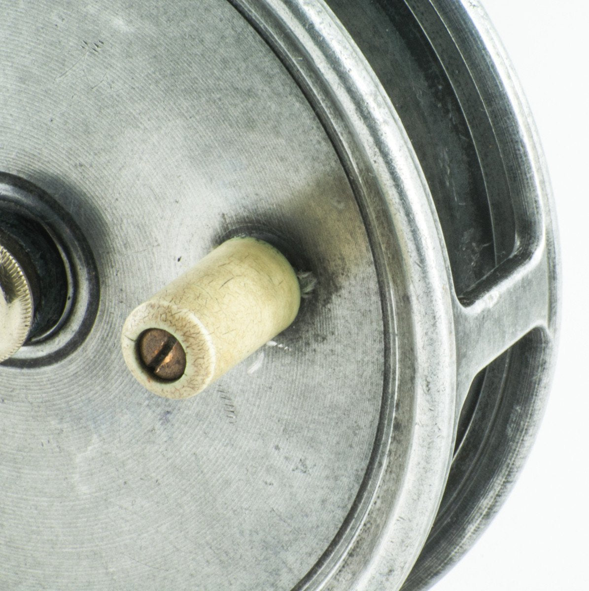 JW Young 3 3/8" Pattern 1 red agate fly reel