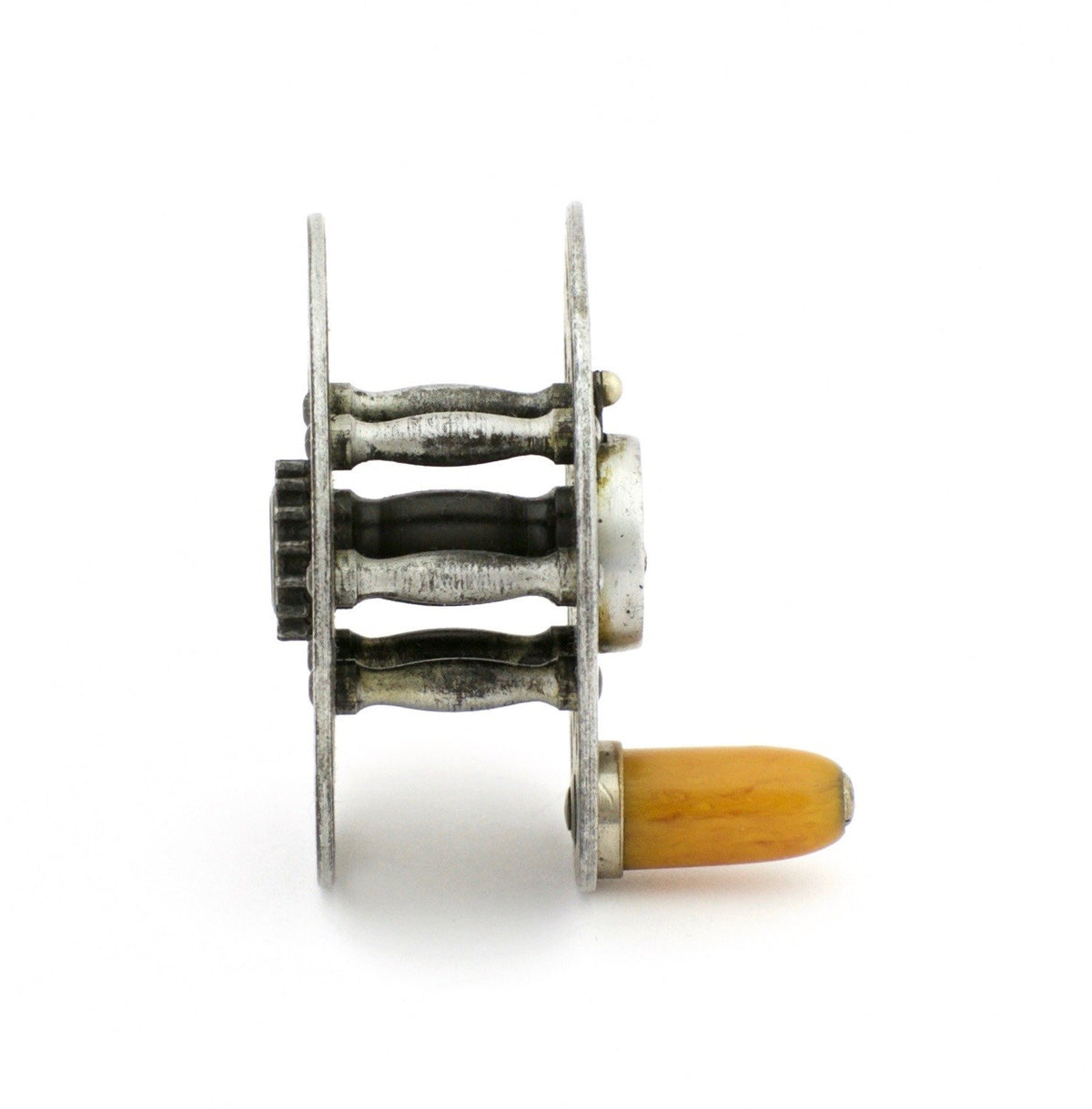 Pflueger Medalist 1592 from the 1930's w/ Dual Line Guides!