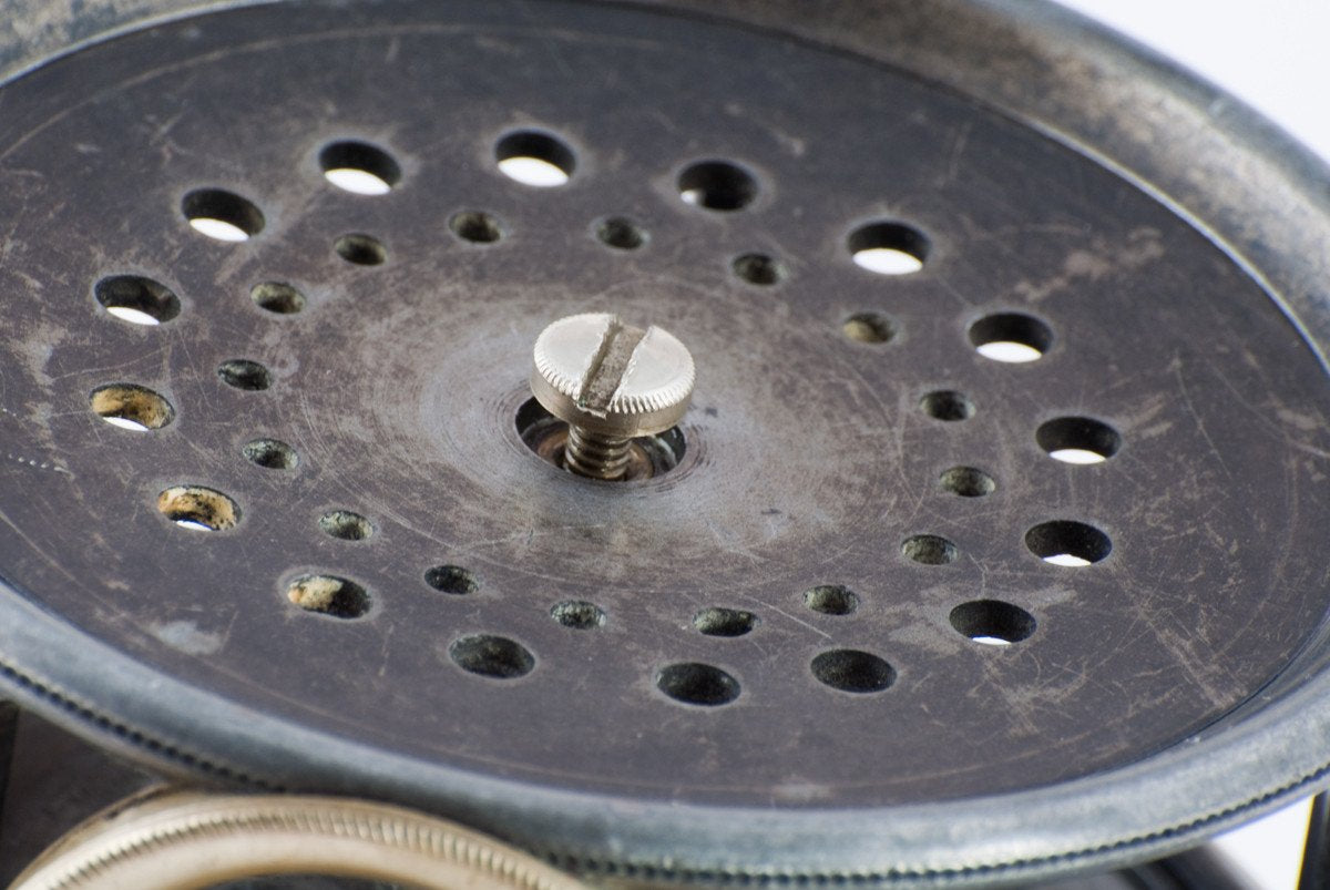 Hardy Perfect 4 1/4" Eunuch - 1912 check fly reel w/ rotating line guide 