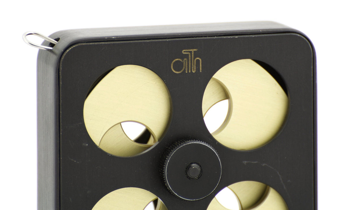 Ari 't Hart Tippet Dispenser 