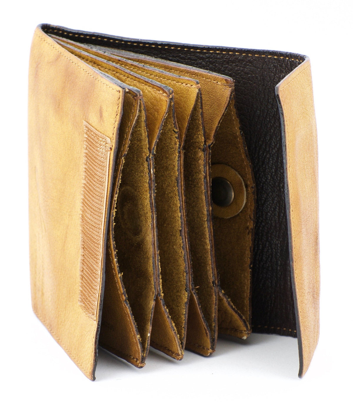 Giorgio Benecchi’s Italian Leather Leader Wallet 