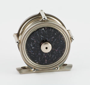 Kineya Reed 33 Nickel Silver Raised Pillar Fly Reel - LHW Mint