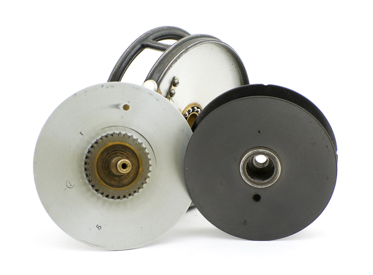 Hardy Perfect 3 3/8" Fly Reel - 1912 Check