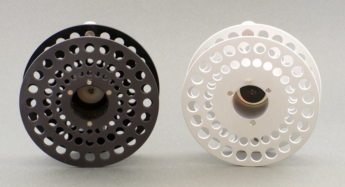 Ari 't Hart S3 fly reel and two spare spools