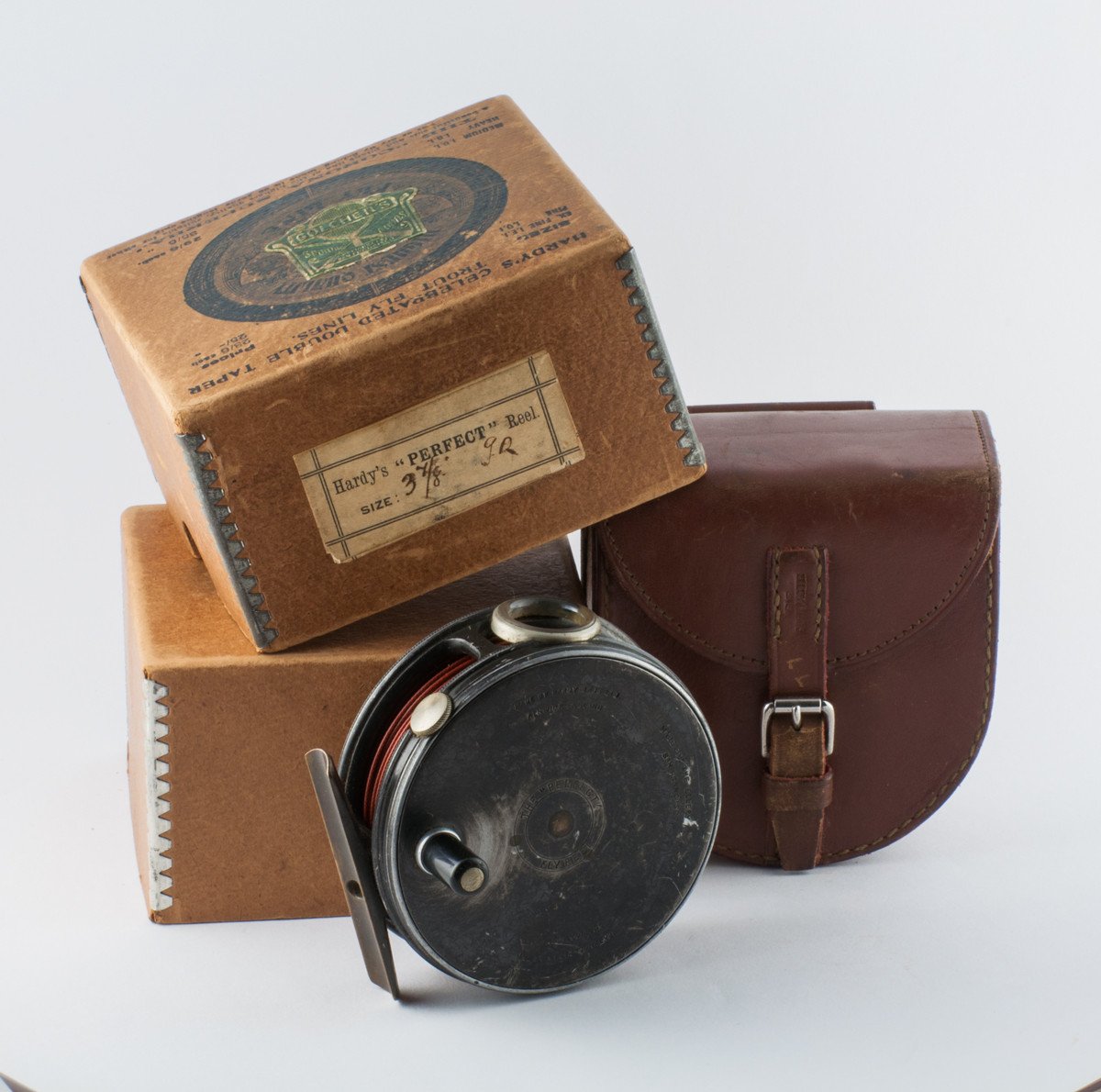 Hardy Perfect 3 3/8" with Hardy box and leather case