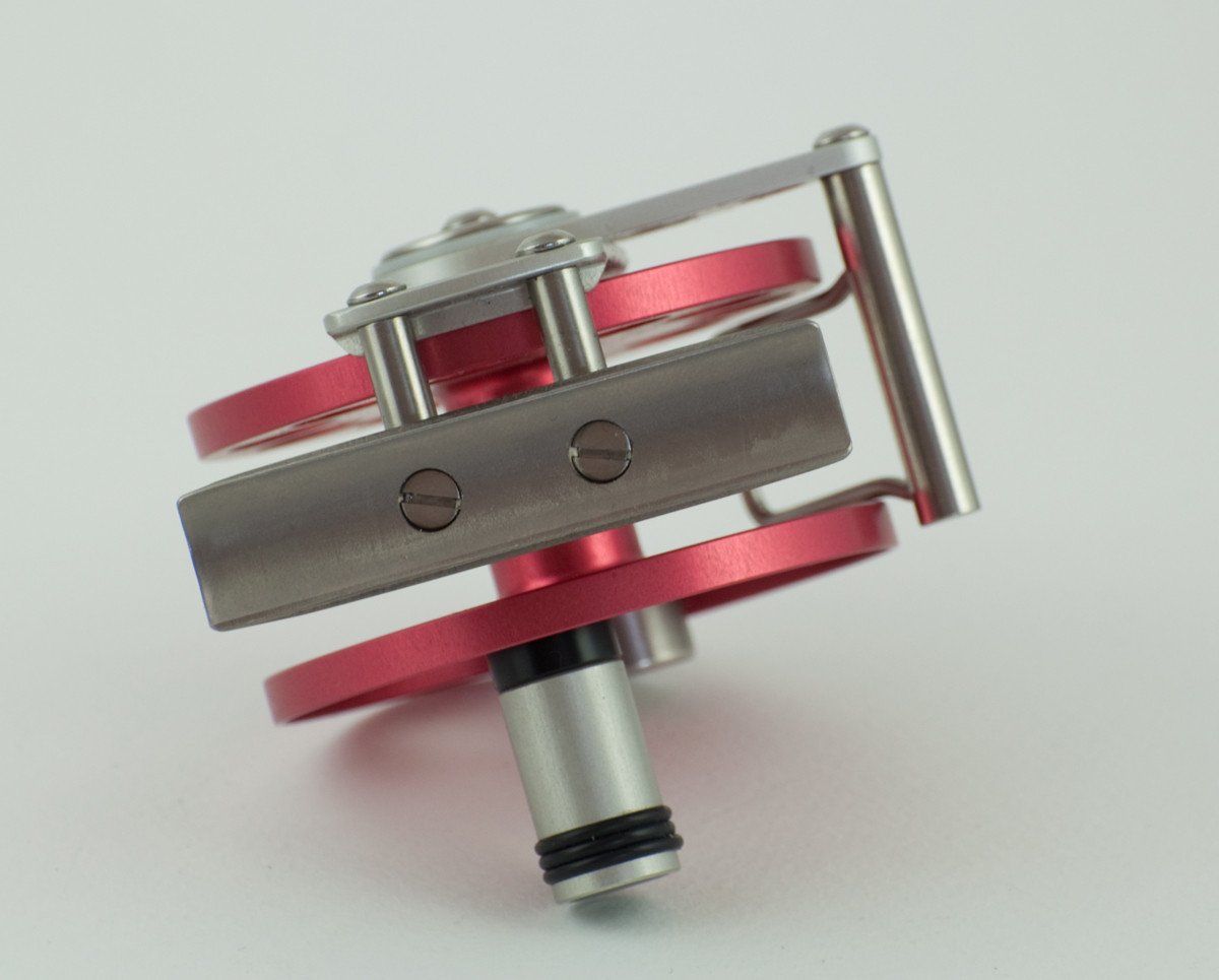 Ari 't Hart Mach 0 silver/red fly reel - mint