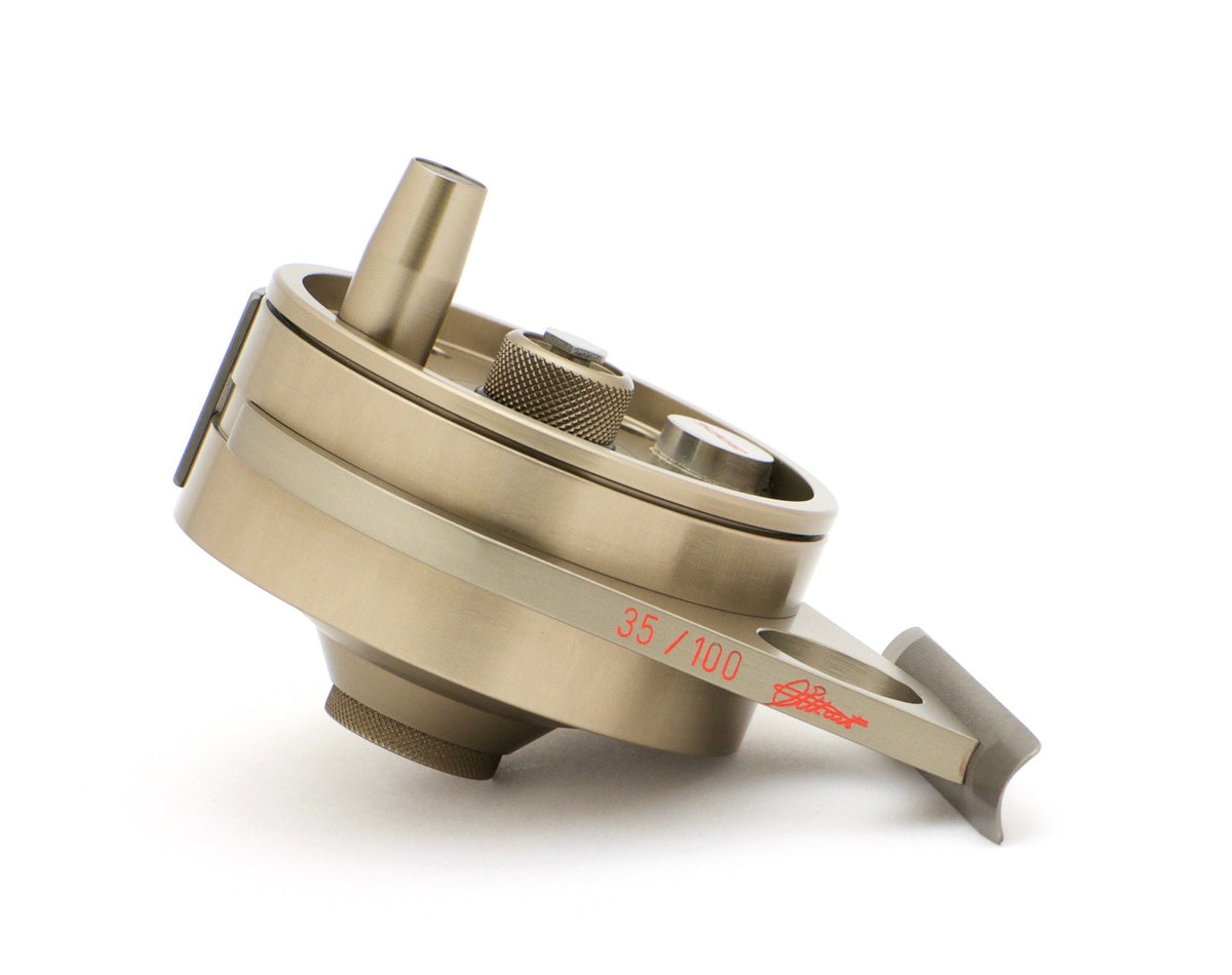Ari 't Hart Sage Aras Fly Reel