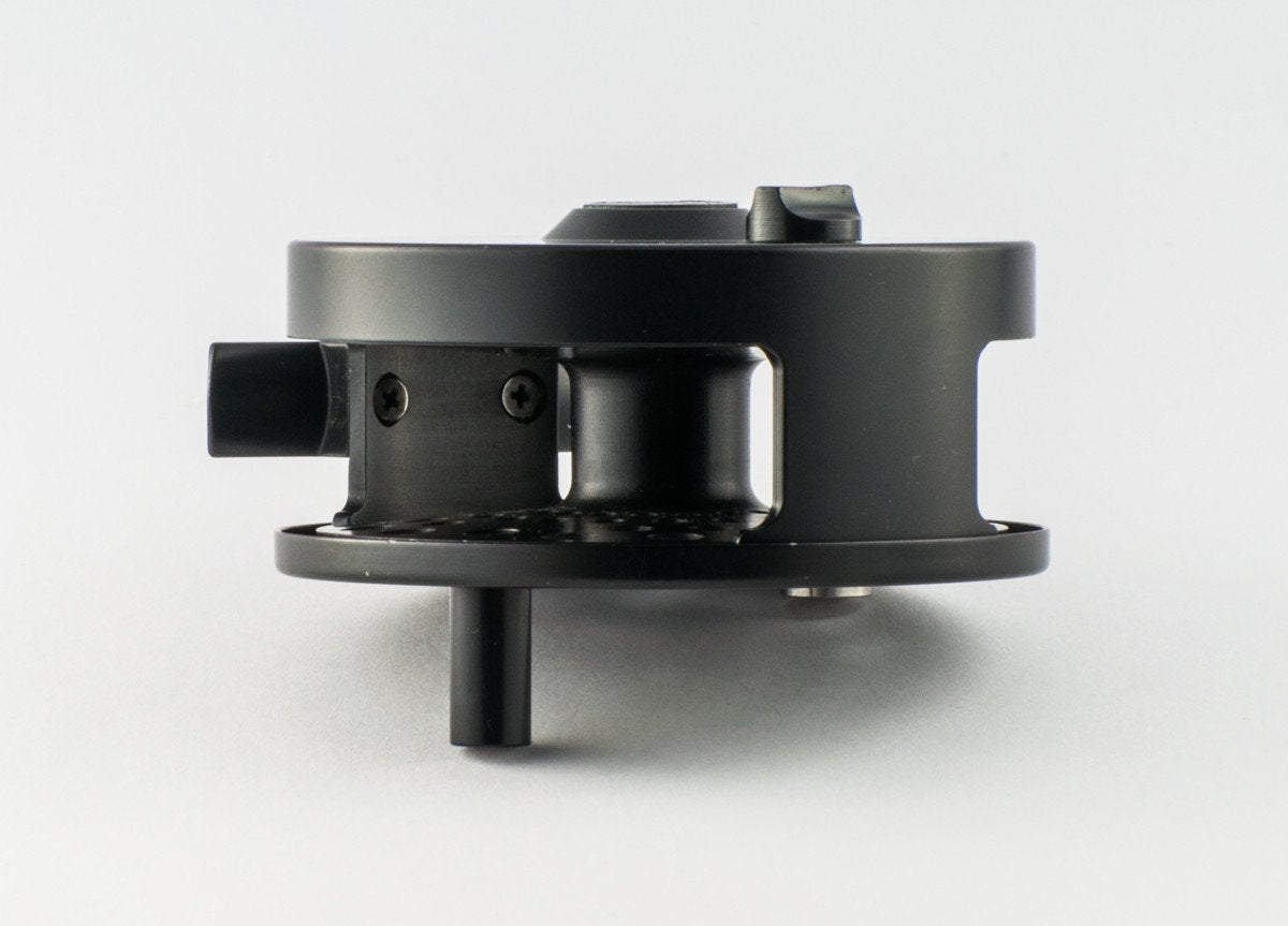 Lamson LP 3 fly reel and two spare spools