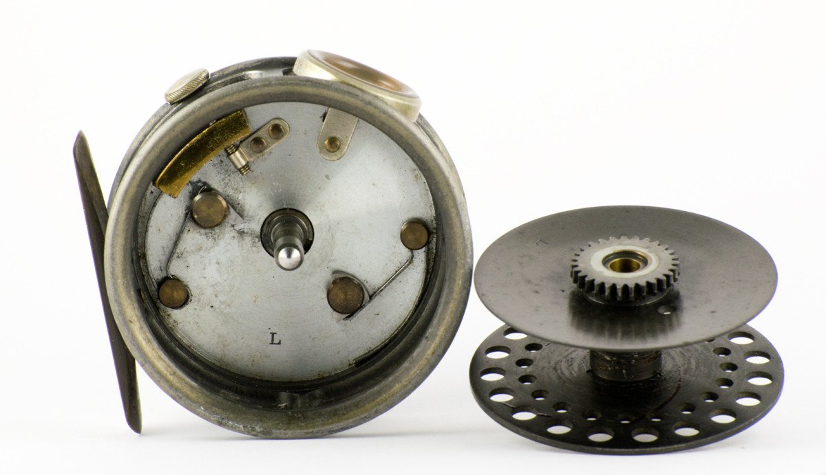 Hardy St. George 3" Fly Reel - Three Screw Latch