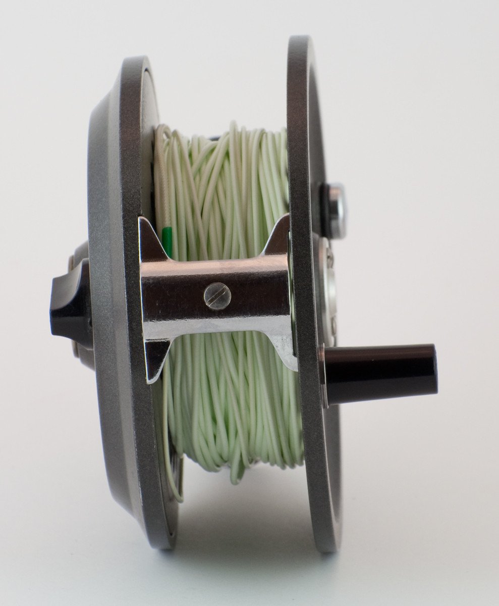 Orvis Battenkill Disc 10/11 Fly Reel with 2 extra spools