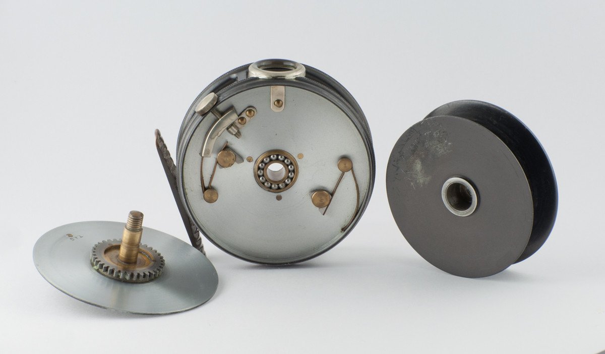 Hardy Perfect 3 3/8" fly reel - 1930s