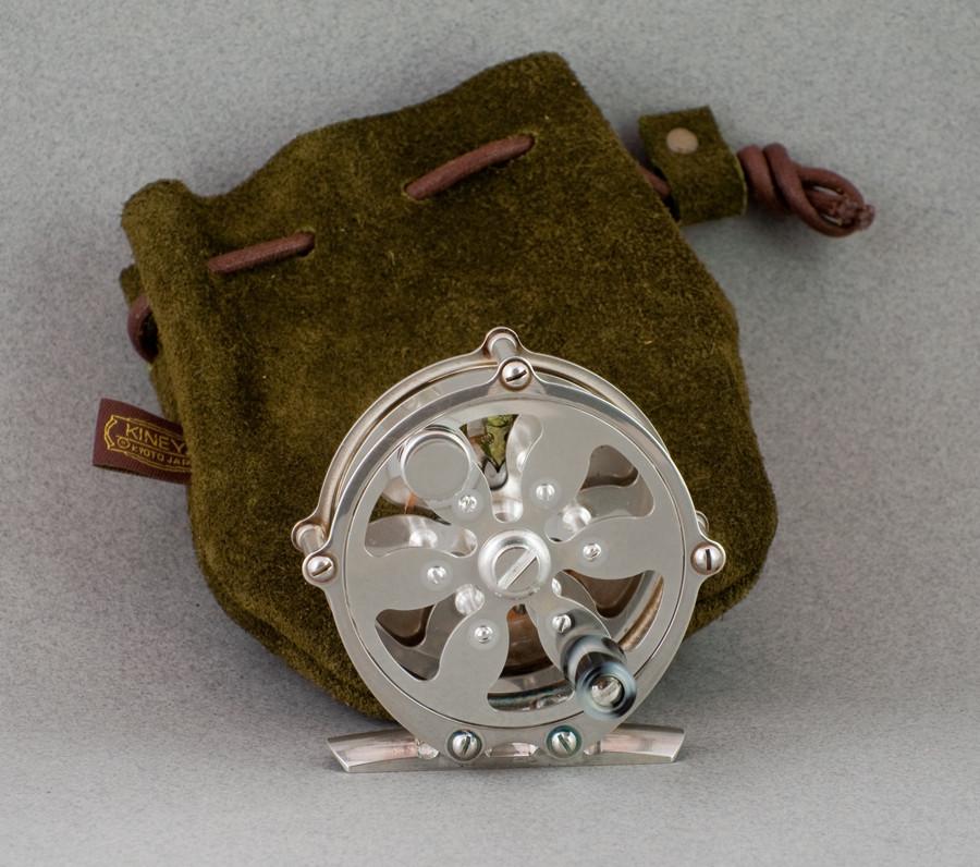 Kineya Sliced Cavous Fly Reel - Silver
