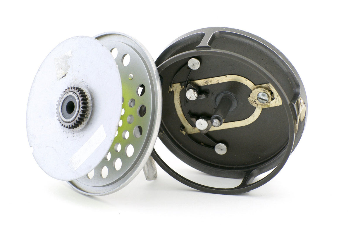 Hardy Marquis 6 Fly Reel and Spare Spool