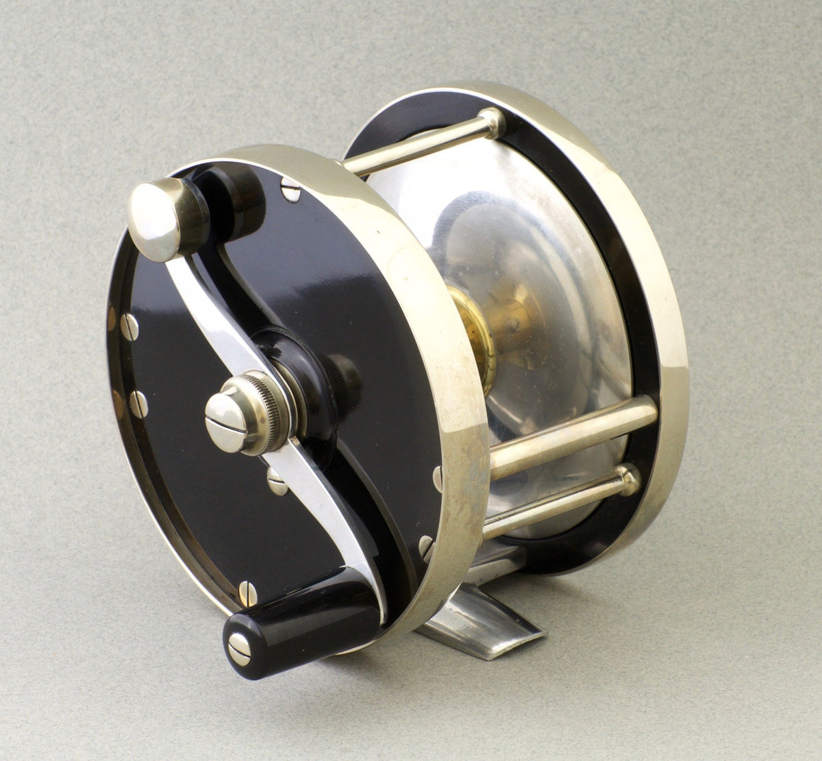 Otto Zwarg Model 400 Laurentian Fly Reel - size 4/0 with box