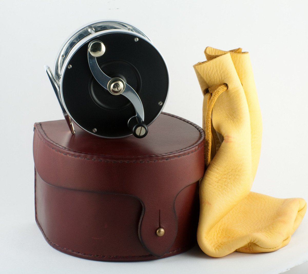 Bellinger 3 1/2" Light Salmon Fly Reel with Arne Mason Case 