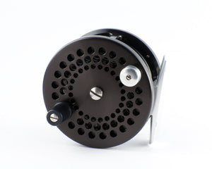 Bogdan Baby Trout Wide 4wt fly reel - all black with palming rim spool