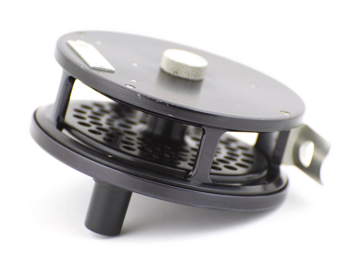 Bogdan Trout Fly Reel - All Black with Palming Rim Spool