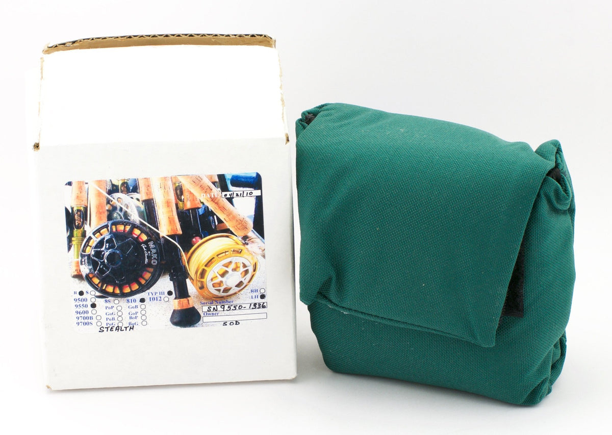 Charlton Mako Fly Reel - Model 9550 Stealth with 8/10 and 10/12 Spools