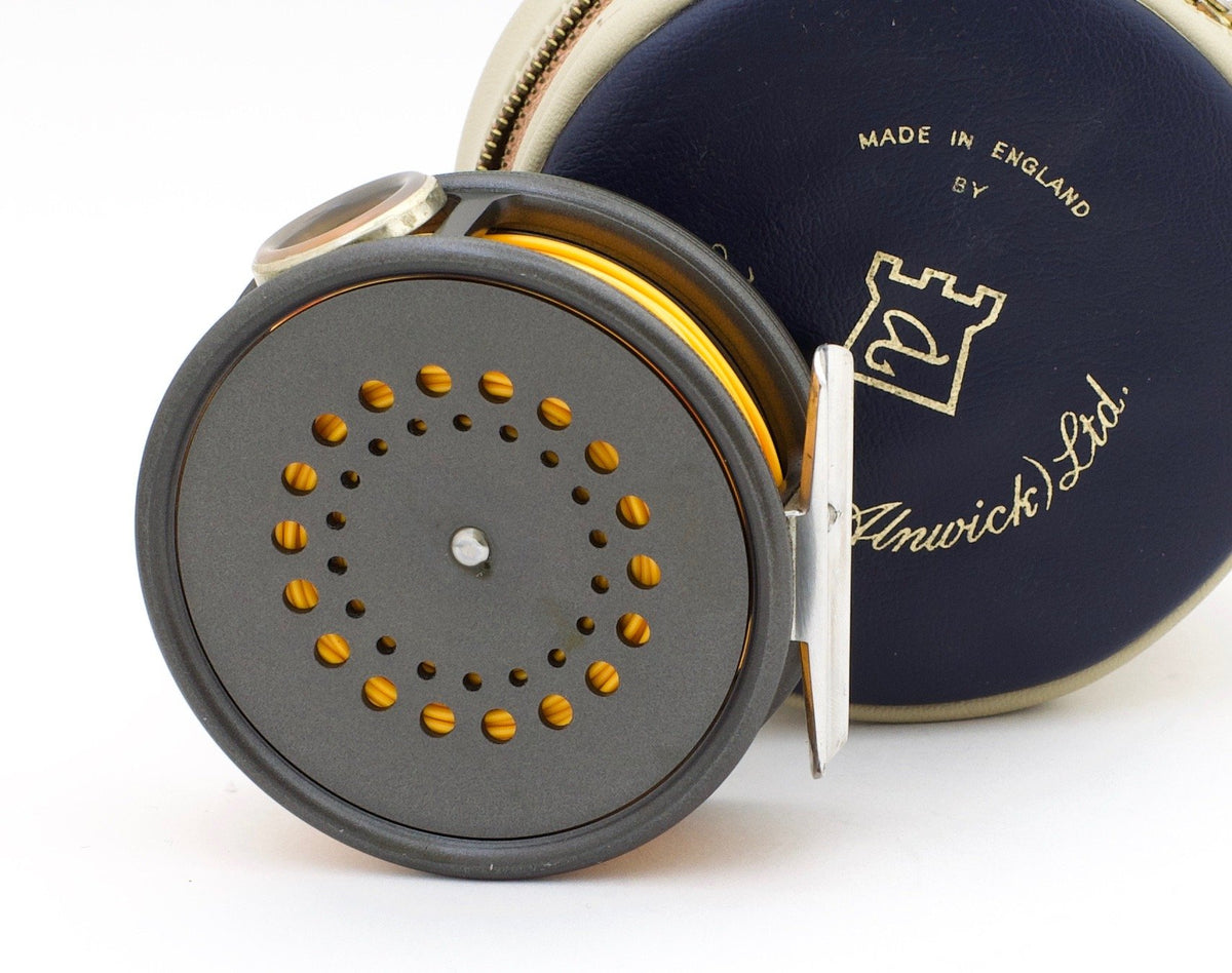 Hardy Perfect 3 5/8" Fly Reel