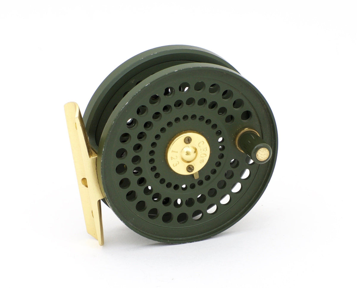 Orvis CFO 123 Limited Edition Fly Reel w/ Three Spare Spools
