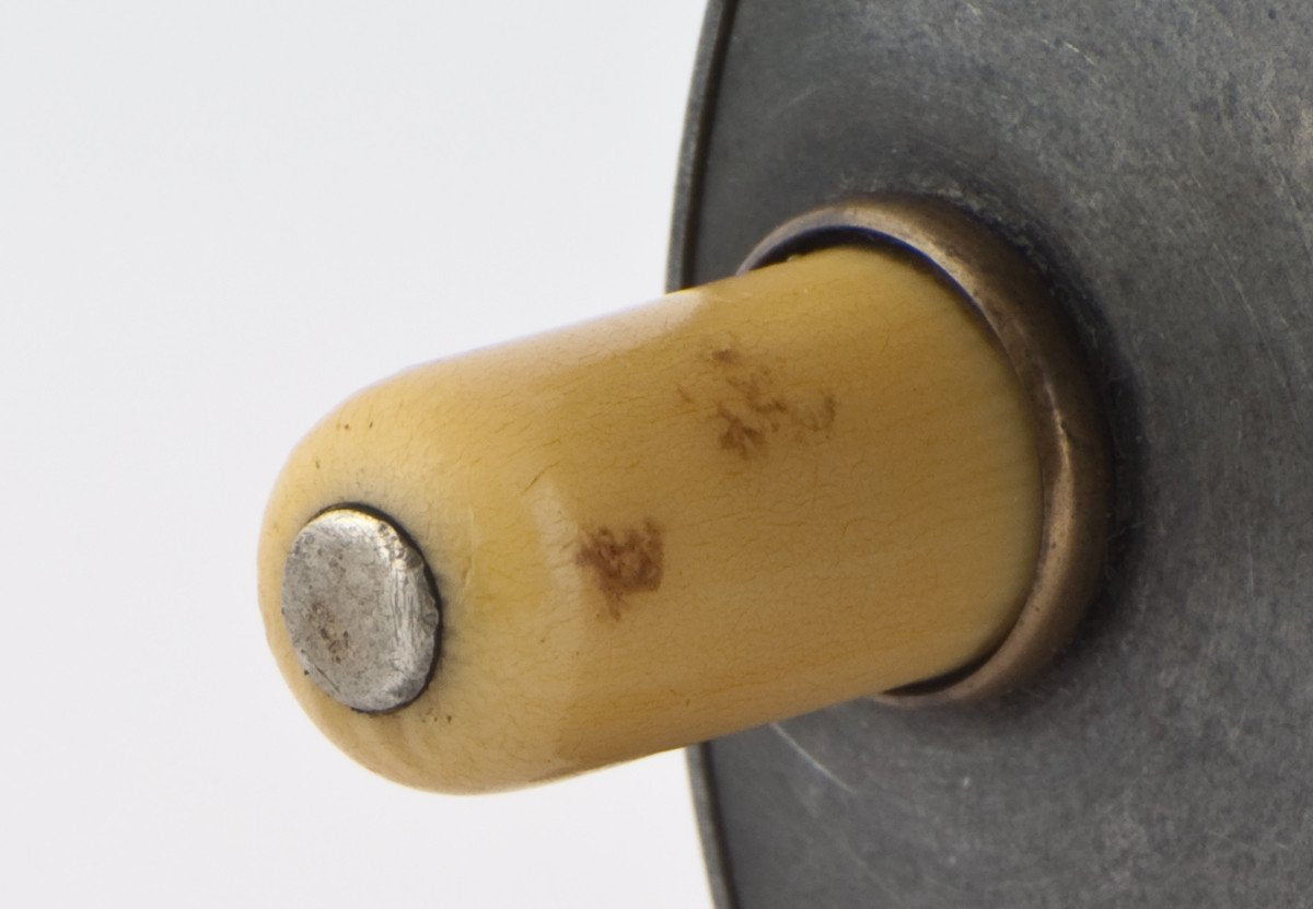 Hardy Perfect 3 1/8" 1912 check w/ red agate 