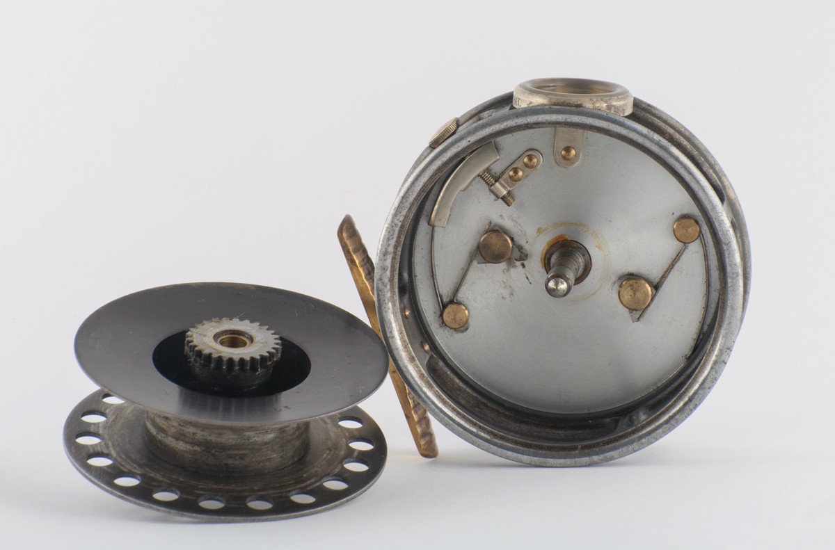 Hardy St. George 3 3/8" Fly Reel - three screw latch 