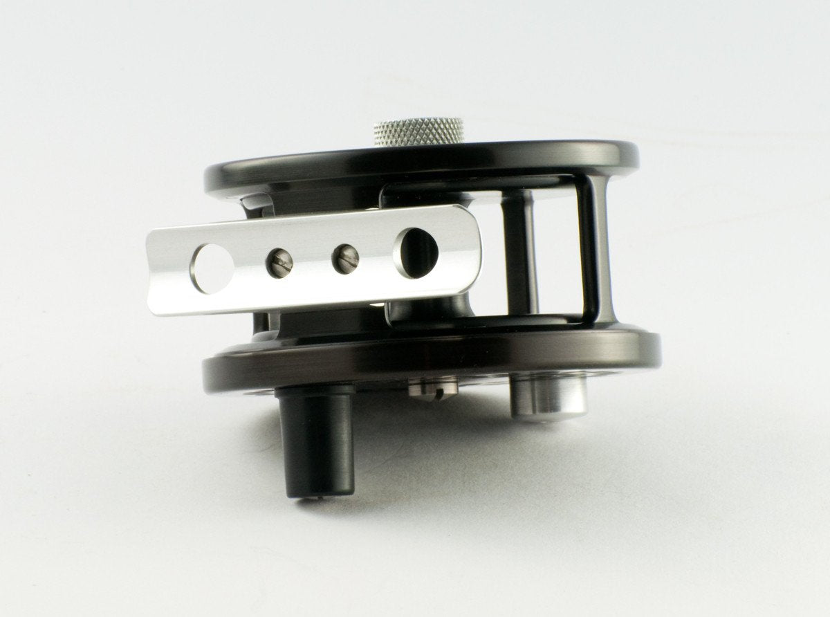 Bogdan Baby Trout Wide 4wt fly reel - all black with palming rim spool