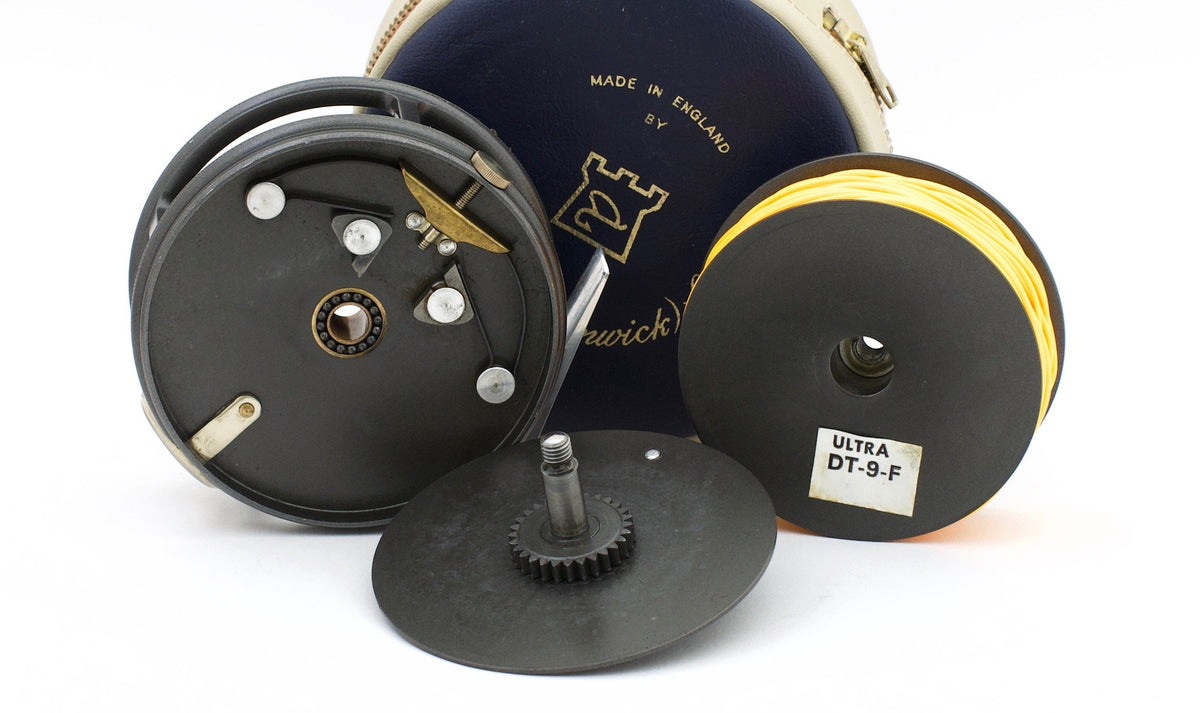 Hardy Perfect 3 5/8" Fly Reel