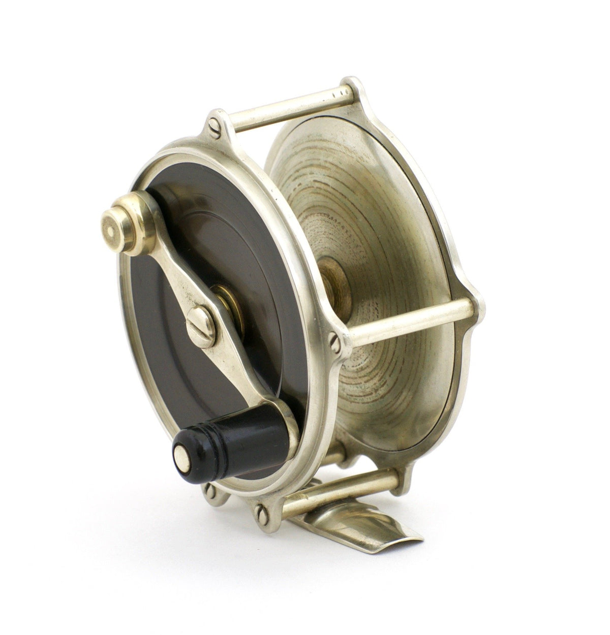 Julius Vom Hofe / H.L. Leonard -- 3" Raised Pillar Fly Reel