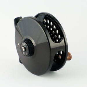 Abel Pt. 5 fly reel - black