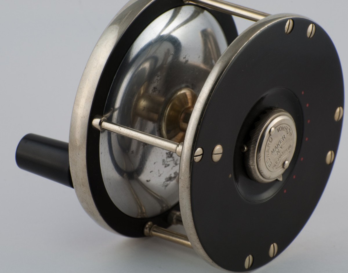 Edward Vom Hofe Model 423 Restigouche 4/0 Fly Reel