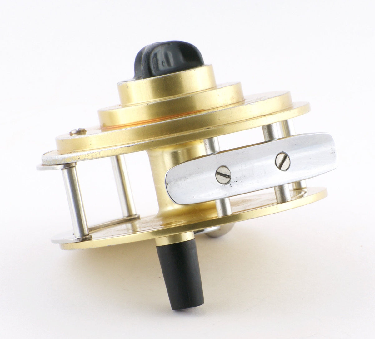 Fin-Nor Wedding Cake No. 2 Fly Reel