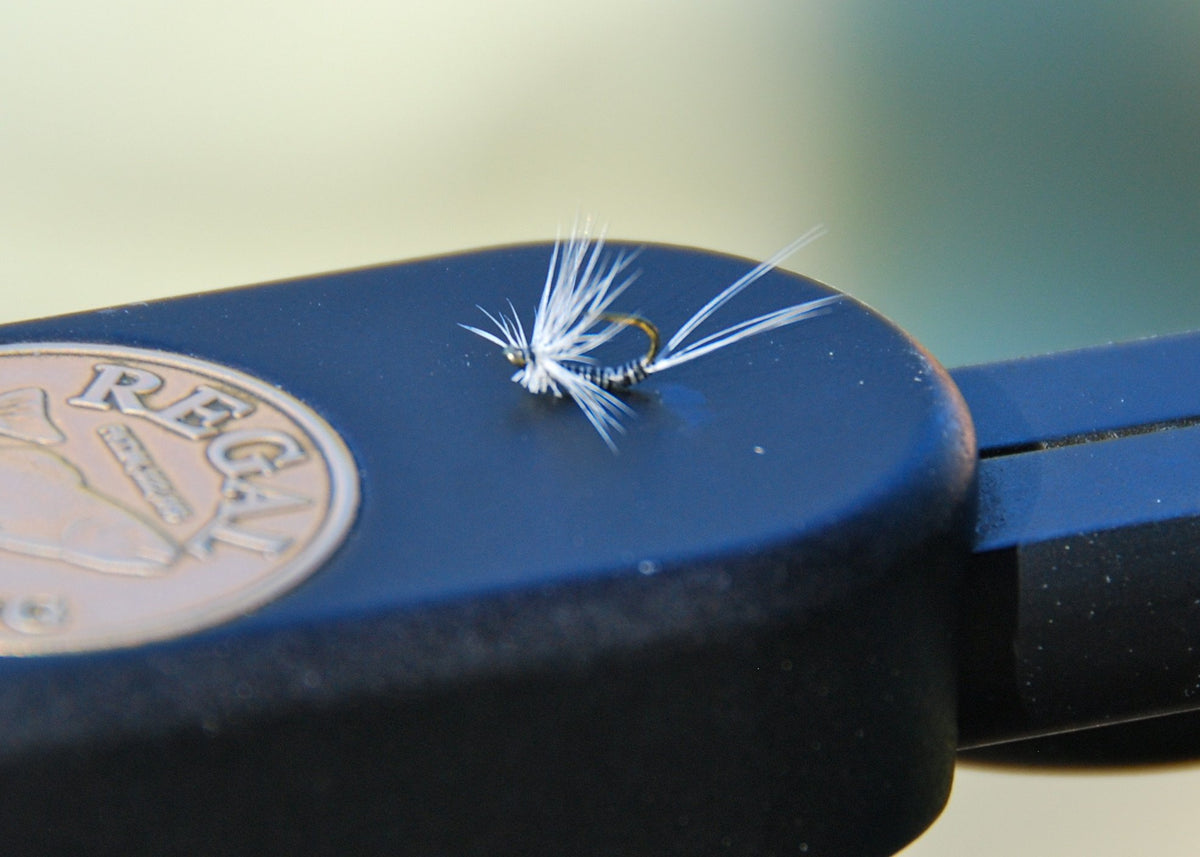 Flies for Rivers - Scorpion Dun (Trico - Size 22)